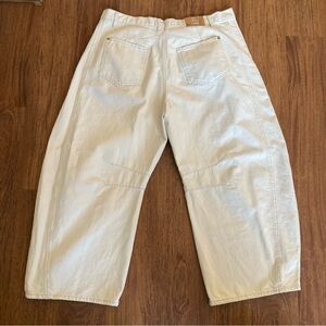 We the Free Good Luck Barrel Jeans size 33